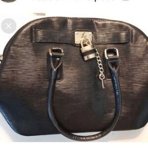 Black Bag Purse Handbag Shoulder Strap & 2 handles Apt 9 Kohls Very CLEAN w Lock